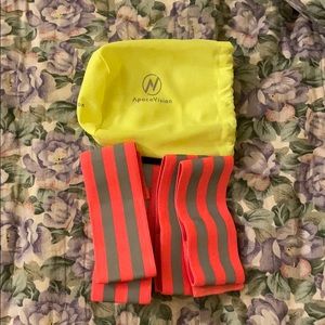 Reflective running/cycling wrist cuffs